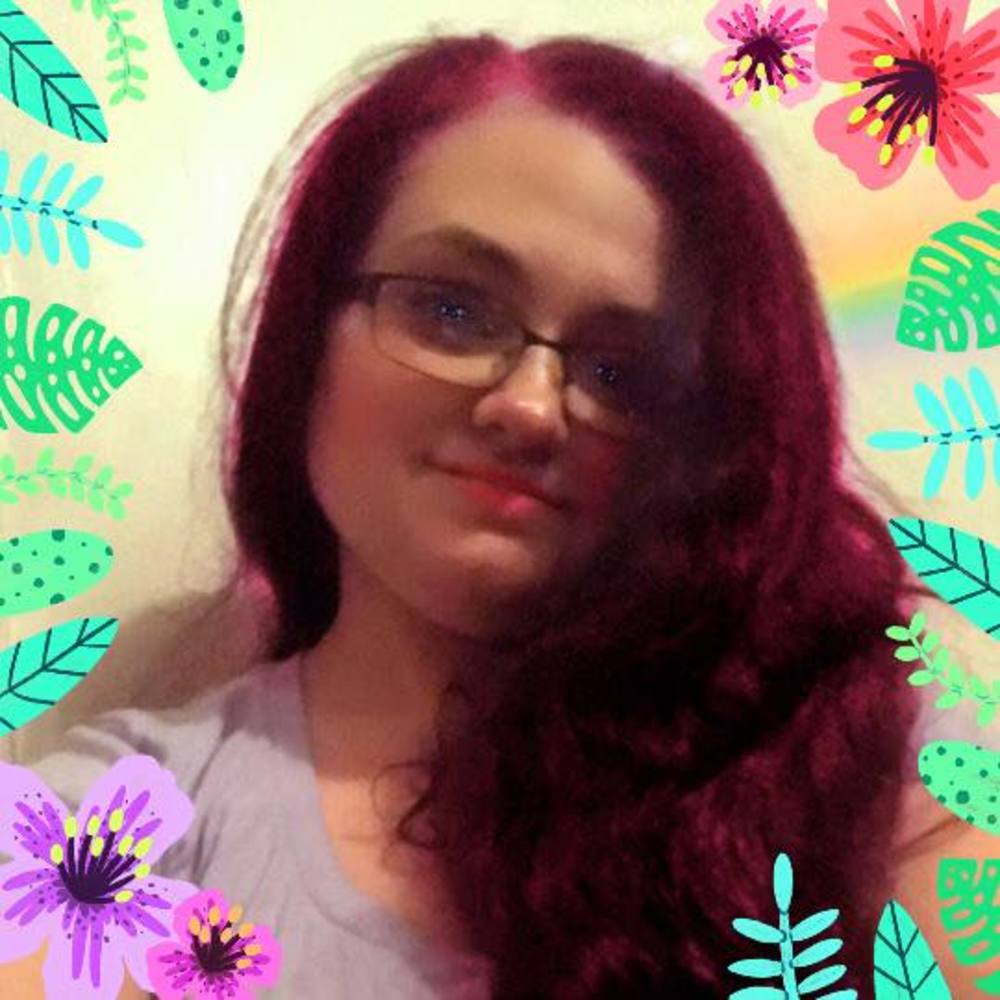 Meet your Posher, Crystal